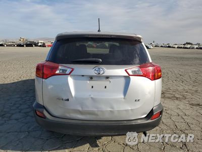 Zdjęcie 6 z 13 samochodu: 2015 TOYOTA RAV4 LE VIN:JTMZFREV6FD043810 - miniatura