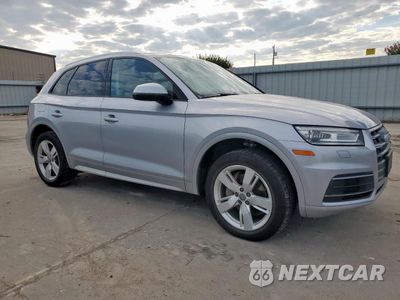 Czwarte zdjęcie samochodu z boku: 2018 AUDI Q5 PREMIUM VIN:WA1ANAFY5J2196381 - miniatura