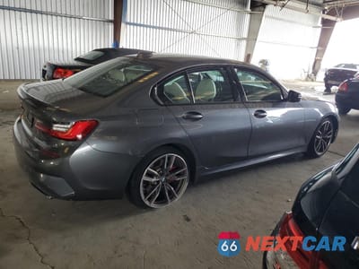 Trzecie zdjęcie samochodu z tyłu: 2021 BMW M340XI VIN:3MW5U9J03M8B63781 - miniatura