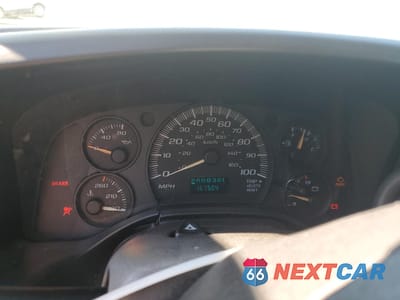 Zdjęcie 9 z 13 samochodu: 2003 CHEVROLET EXPRESS G2500 VIN:1GCGG25U631123883 - miniatura