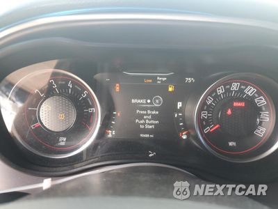 Zdjęcie 9 z 12 samochodu: 2019 DODGE CHALLENGER SXT VIN:2C3CDZAG4KH669960 - miniatura