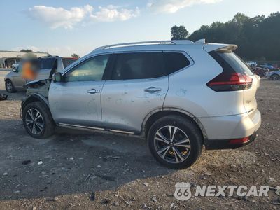 Drugie zdjęcie samochodu z przodu: 2018 NISSAN ROGUE S VIN:5N1AT2MV2JC801683 - miniatura