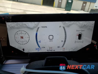 Zdjęcie 9 z 12 samochodu: 2025 GMC HUMMER SUV 3X VIN:1GKT0RDC4SU114508 - miniatura