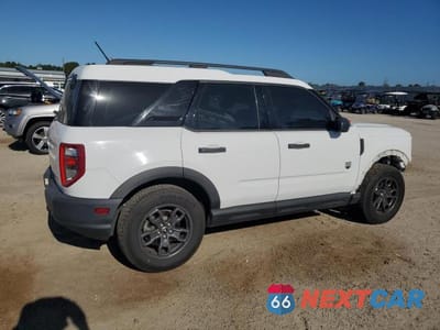 Trzecie zdjęcie samochodu z tyłu: 2021 FORD BRONCO SPORT BIG BEND VIN:3FMCR9B63MRA69484 - miniatura