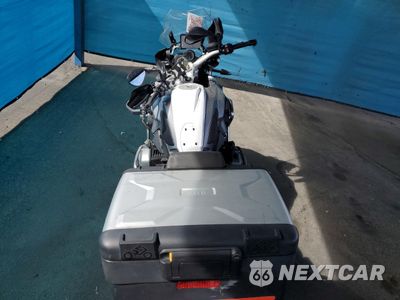 Zdjęcie 6 z 10 samochodu: 2016 BMW R1200 GS VIN:WB10A1106GZ189709 - miniatura