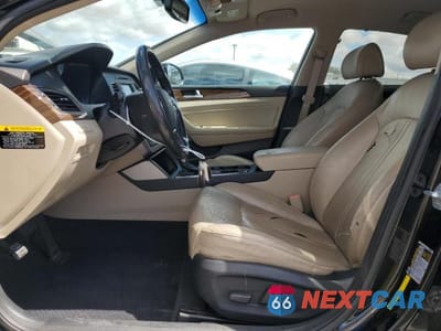 Zdjęcie 7 z 12 samochodu: 2016 HYUNDAI SONATA HYBRID VIN:KMHE34L16GA019158 - miniatura