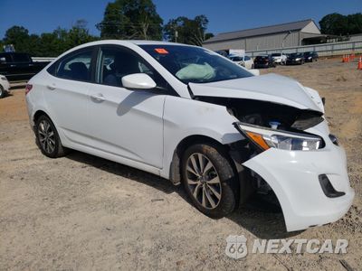 Czwarte zdjęcie samochodu z boku: 2017 HYUNDAI ACCENT SE VIN:KMHCT4AE5HU283758 - miniatura