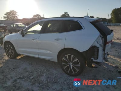 Drugie zdjęcie samochodu z przodu: 2022 VOLVO XC60 B5 MOMENTUM VIN:YV4L12DK3N1962163 - miniatura