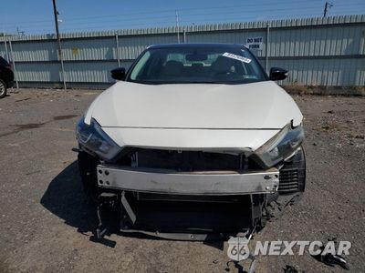 Piąte zdjęcie samochodu w środku: 2016 NISSAN MAXIMA 3.5S VIN:1N4AA6AP5GC375719 - miniatura