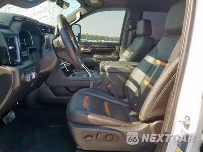 Zdjęcie 7 z 15 samochodu: 2024 GMC SIERRA K3500 AT4 VIN:1GT49VEY5RF111267 - miniatura