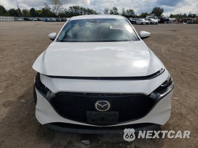 Piąte zdjęcie samochodu w środku: 2022 MAZDA 3 VIN:JM1BPAJL5N1502653 - miniatura