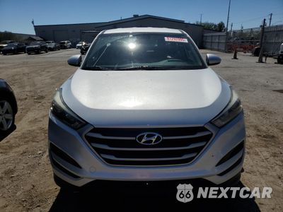 Piąte zdjęcie samochodu w środku: 2018 HYUNDAI TUCSON SE VIN:KM8J23A41JU813287 - miniatura