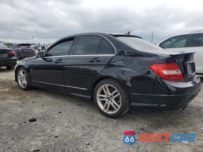 Drugie zdjęcie samochodu z przodu: 2012 MERCEDES-BENZ C 250 VIN:WDDGF4HB0CR221582 - miniatura