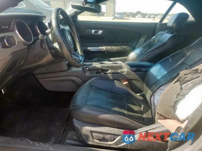 Zdjęcie 7 z 13 samochodu: 2020 FORD MUSTANG VIN:1FATP8UH6L5125492 - miniatura