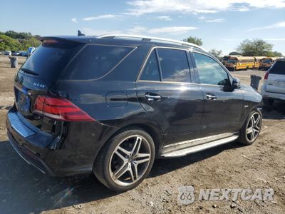 Trzecie zdjęcie samochodu z tyłu: 2019 MERCEDES-BENZ GLE 43 AMG VIN:4JGDA6EB7KB206656 - miniatura