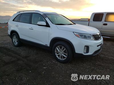 Czwarte zdjęcie samochodu z boku: 2014 KIA SORENTO LX VIN:5XYKTCA60EG523248 - miniatura