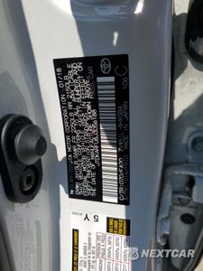 Zdjęcie 12 z 15 samochodu: 2018 TOYOTA PRIUS VIN:JTDKARFU8J3056188 - miniatura
