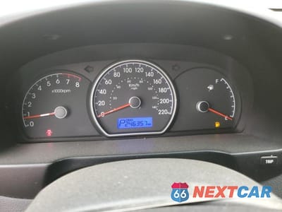 Zdjęcie 9 z 12 samochodu: 2010 HYUNDAI ELANTRA BLUE VIN:KMHDU4BD8AU027210 - miniatura