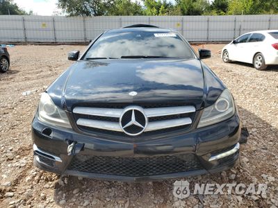 Piąte zdjęcie samochodu w środku: 2012 MERCEDES-BENZ C 250 VIN:WDDGJ4HB9CF763604 - miniatura