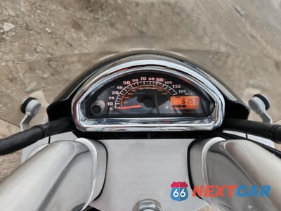 Zdjęcie 7 z 9 samochodu: 2015 SUZUKI VZ800 VIN:JS1VS56A8F2100013 - miniatura