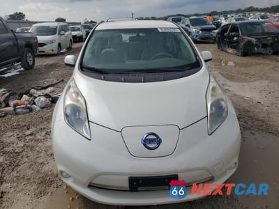 Piąte zdjęcie samochodu w środku: 2013 NISSAN LEAF S VIN:1N4AZ0CP6DC403008 - miniatura