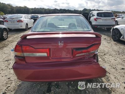 Zdjęcie 6 z 12 samochodu: 2002 HONDA ACCORD EX VIN:1HGCG66822A136573 - miniatura