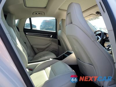 Zdjęcie 10 z 16 samochodu: 2018 PORSCHE PANAMERA 4 VIN:WP0AA2A72JL101680 - miniatura