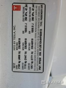 Zdjęcie 13 z 13 samochodu: 2017 TESLA MODEL 3 VIN:5YJ3E1EA4HF002613 - miniatura