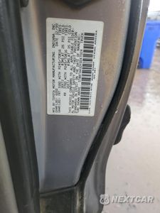 Zdjęcie 12 z 14 samochodu: 2000 TOYOTA TUNDRA ACCESS CAB VIN:5TBBT4410YS047024 - miniatura
