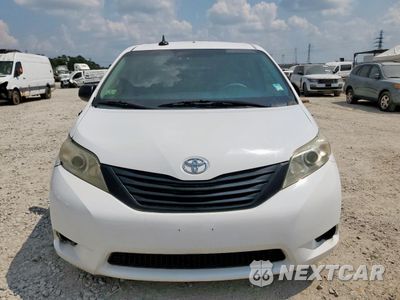 Piąte zdjęcie samochodu w środku: 2012 TOYOTA SIENNA VIN:5TDZK3DC1CS228159 - miniatura