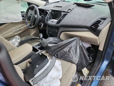 Zdjęcie 8 z 13 samochodu: 2018 FORD ESCAPE SE VIN:1FMCU0GD4JUC38384 - miniatura