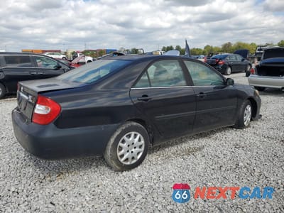 Trzecie zdjęcie samochodu z tyłu: 2004 TOYOTA CAMRY LE VIN:4T1BE32K24U355031 - miniatura