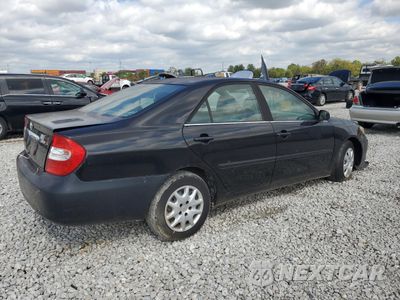 Trzecie zdjęcie samochodu z tyłu: 2004 TOYOTA CAMRY LE VIN:4T1BE32K24U355031 - miniatura