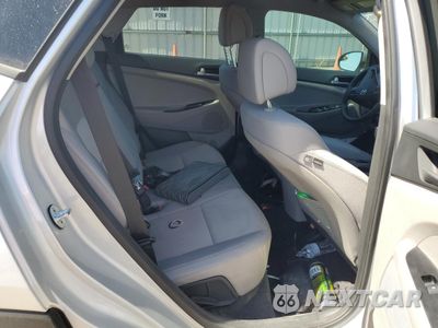 Zdjęcie 11 z 13 samochodu: 2018 HYUNDAI TUCSON SE VIN:KM8J23A41JU813287 - miniatura