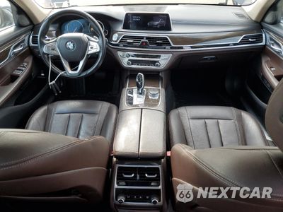 Zdjęcie 8 z 12 samochodu: 2017 BMW 740 XI VIN:WBA7E4C59HGU99461 - miniatura