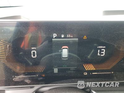 Zdjęcie 9 z 16 samochodu: 2025 KIA CARNIVAL EX VIN:KNDNC5KA9S6033790 - miniatura