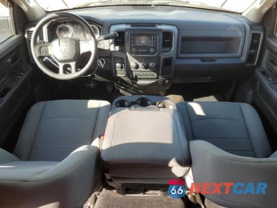 Zdjęcie 8 z 12 samochodu: 2013 RAM 2500 ST VIN:3C6UR5HL7DG537976 - miniatura