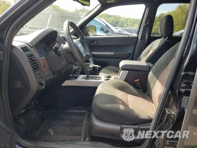Zdjęcie 7 z 13 samochodu: 2010 FORD ESCAPE XLT VIN:1FMCU93128KB68017 - miniatura