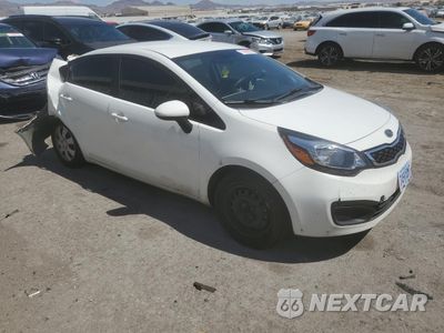 Czwarte zdjęcie samochodu z boku: 2013 KIA RIO LX VIN:KNADM4A36D6124232 - miniatura
