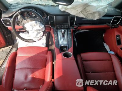 Zdjęcie 8 z 12 samochodu: 2016 PORSCHE PANAMERA 2 VIN:WP0AA2A78GL004878 - miniatura
