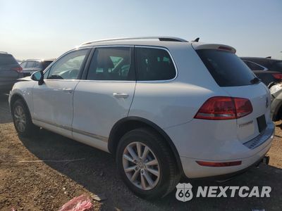 Drugie zdjęcie samochodu z przodu: 2014 VOLKSWAGEN TOUAREG V6 VIN:WVGEF9BP8ED013738 - miniatura