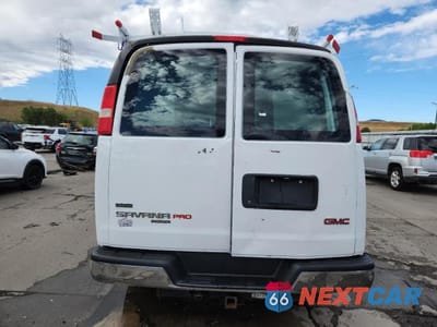 Zdjęcie 6 z 13 samochodu: 2012 GMC SAVANA G2500 VIN:1GTW7FCG7C1100516 - miniatura
