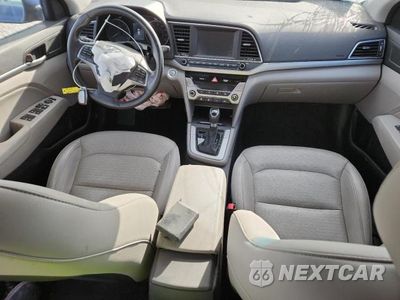 Zdjęcie 8 z 12 samochodu: 2017 HYUNDAI ELANTRA SE VIN:5NPD84LF7HH060597 - miniatura