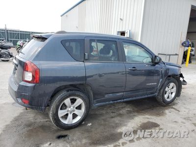 Trzecie zdjęcie samochodu z tyłu: 2016 JEEP COMPASS SPORT VIN:1C4NJDBB6GD510963 - miniatura