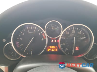 Zdjęcie 9 z 12 samochodu: 2009 MAZDA MX-5 MIATA VIN:JM1NC25F390200440 - miniatura