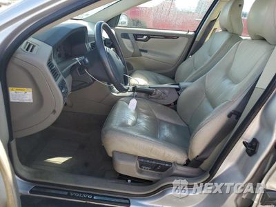 Zdjęcie 7 z 12 samochodu: 2002 VOLV S60 2.4T VIN:YV1RS58DX22153718 - miniatura