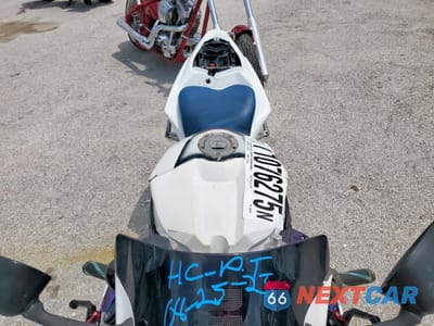 Piąte zdjęcie samochodu w środku: 2009 YAMAHA YZFR1 VIN:JYARN23E19A006453 - miniatura