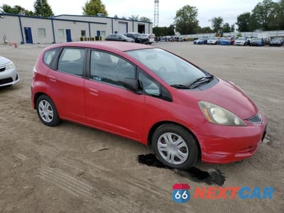 Czwarte zdjęcie samochodu z boku: 2010 HONDA FIT VIN:JHMGE8H20AC019845 - miniatura