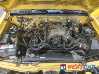 Zdjęcie 11 z 12 samochodu: 2004 NISSAN XTERRA XE VIN:5N1ED28Y24C659102 - miniatura