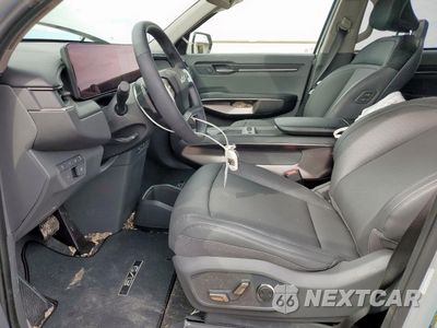 Zdjęcie 7 z 13 samochodu: 2026 KIA EV9 LIGHT VIN:5XYAB5S19TG008176 - miniatura